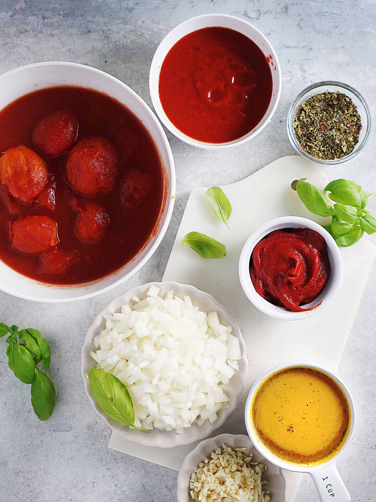 The ingredients for this recipe on a blue background.